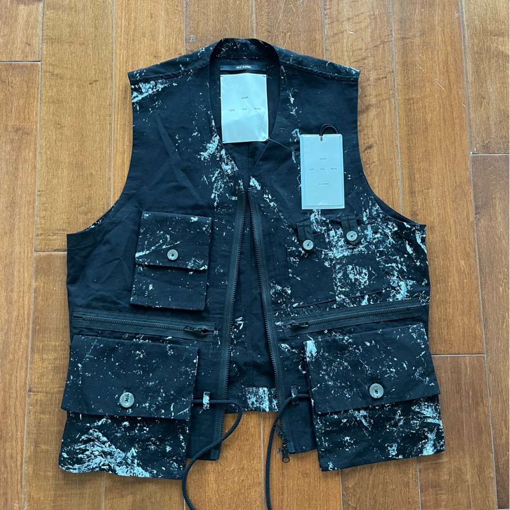 20.2 DJEBEL SONG OF THE MUTE VEST MEN